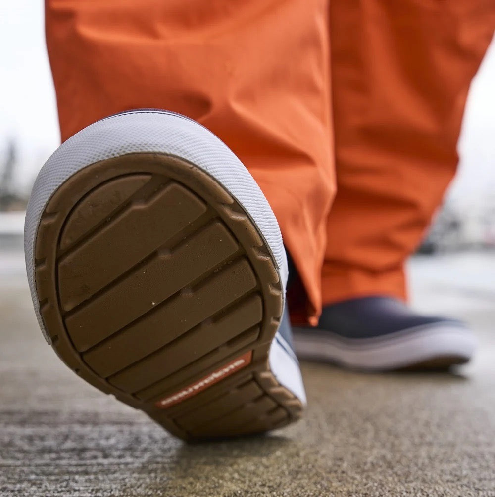 grundens-deck-boss-ankle-fishing-boots-navy-lifestyle-2