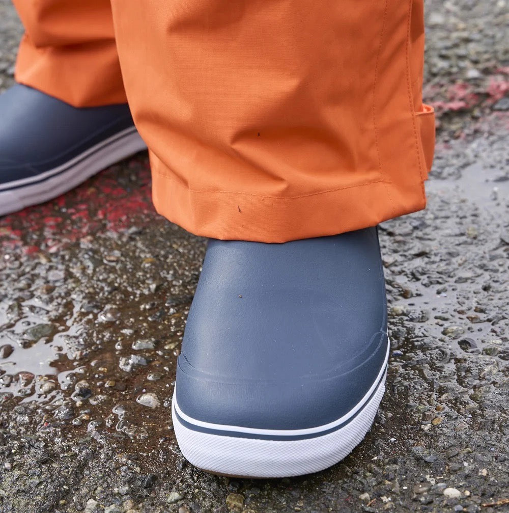 grundens-deck-boss-ankle-fishing-boots-navy-lifestyle