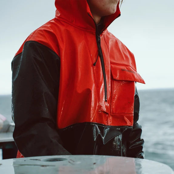 grundens-neptune-anorak-pullover-waterproof-hoodie-orange-lifestyle-4