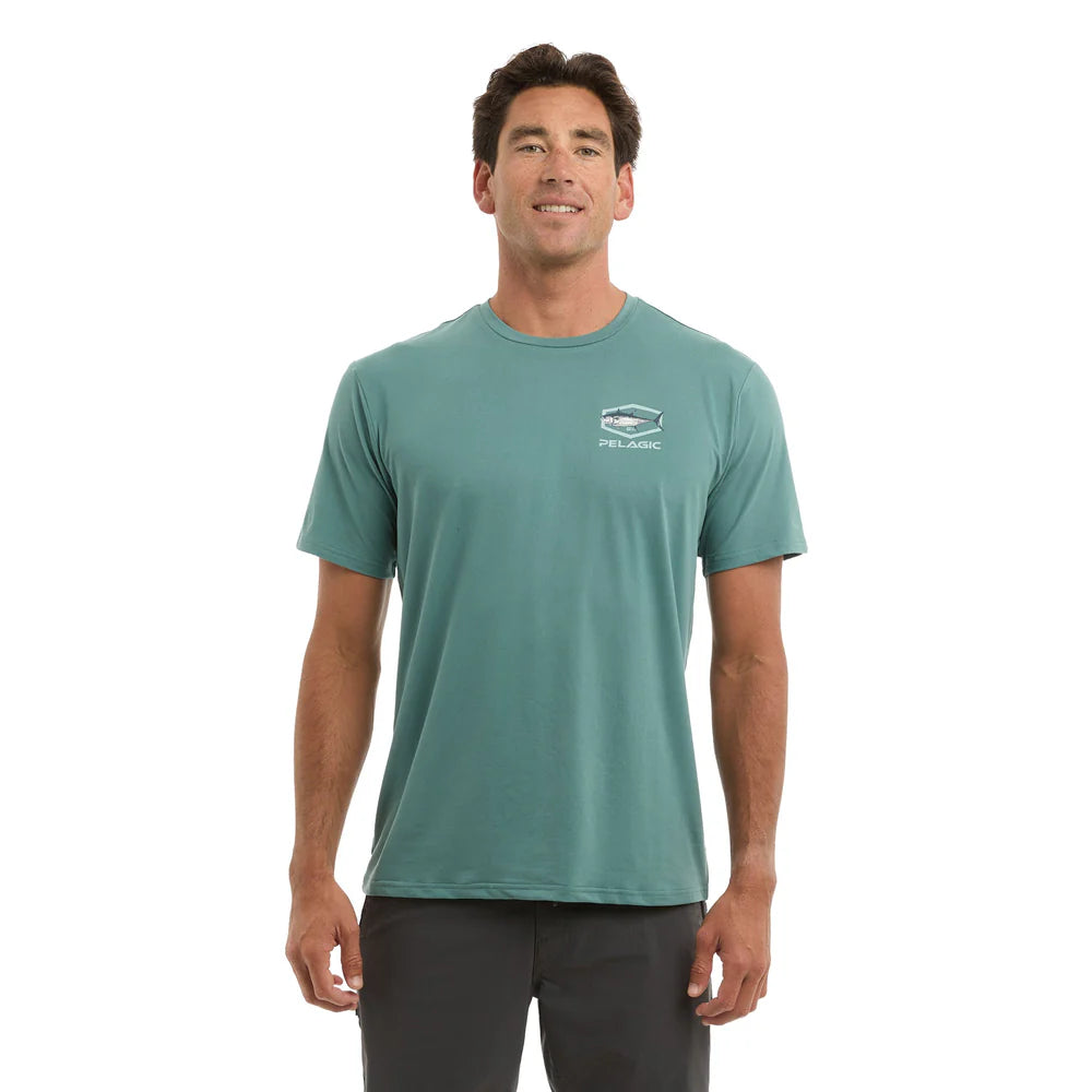 pelagic-freespool-target-bluefin-tuna-performance-shirt-north-atlantic-model-front