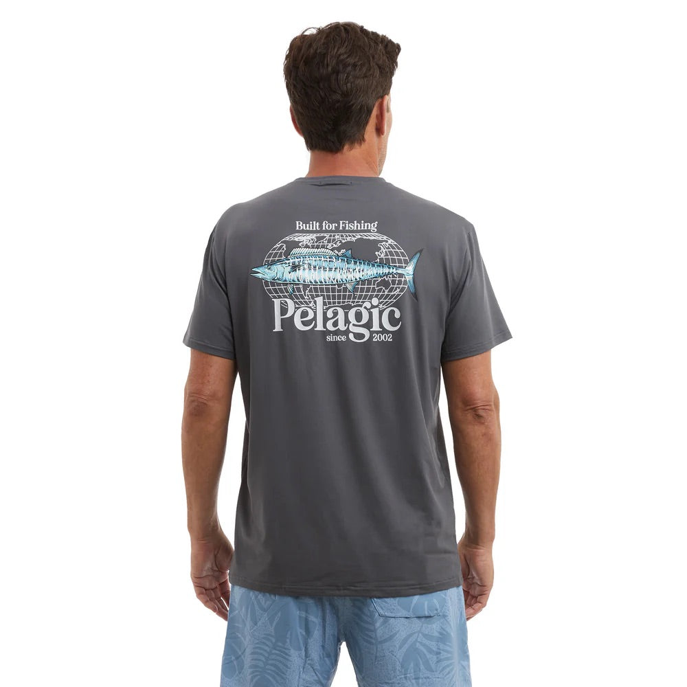 pelagic-freespool-worldwide-wahoo-performance-short-sleeve-t-shirt-graphite-model-back