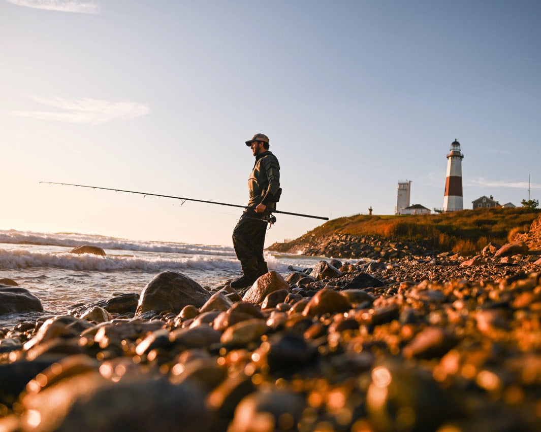 st-croix-avid-series-surf-spinning-rod-lifestyle-1