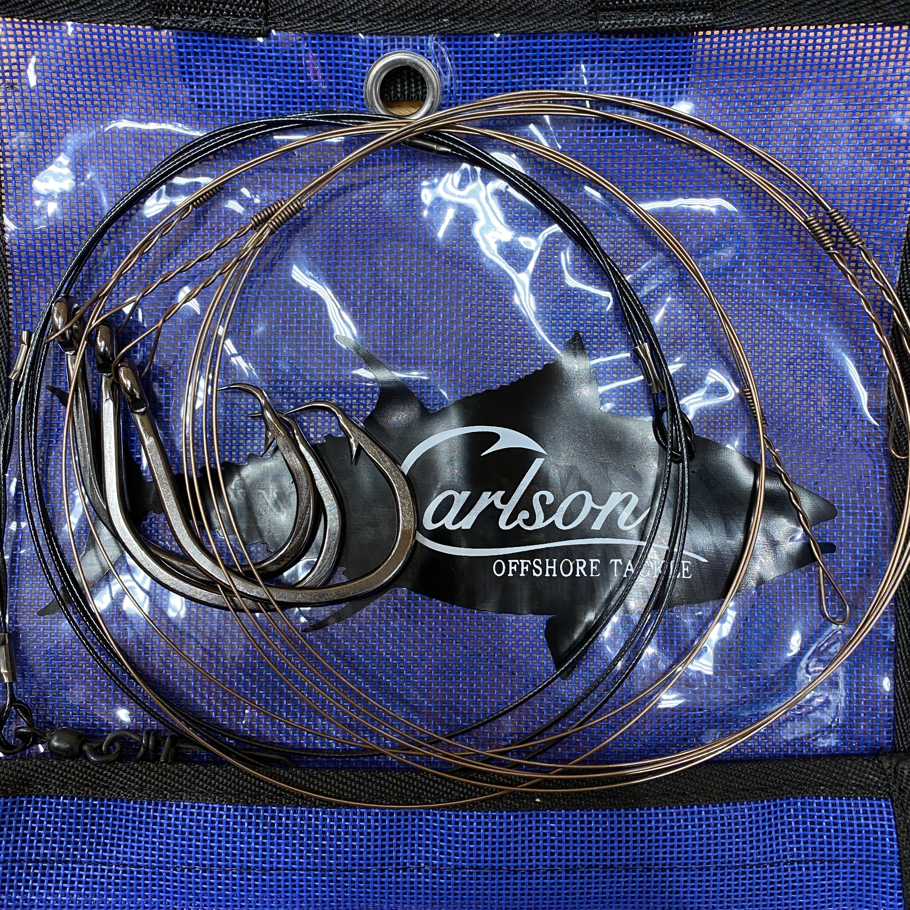 Carlson - Rigged Shark Hooks with Bag