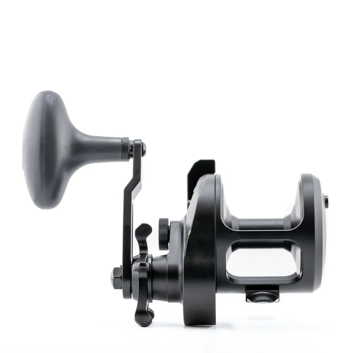 accurate-ascender-star-drag-conventional-reel-AX-500X