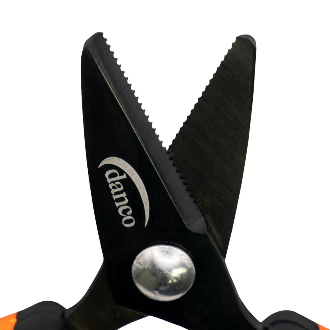 danco-lunar-I-serrated-braid-scissors-close