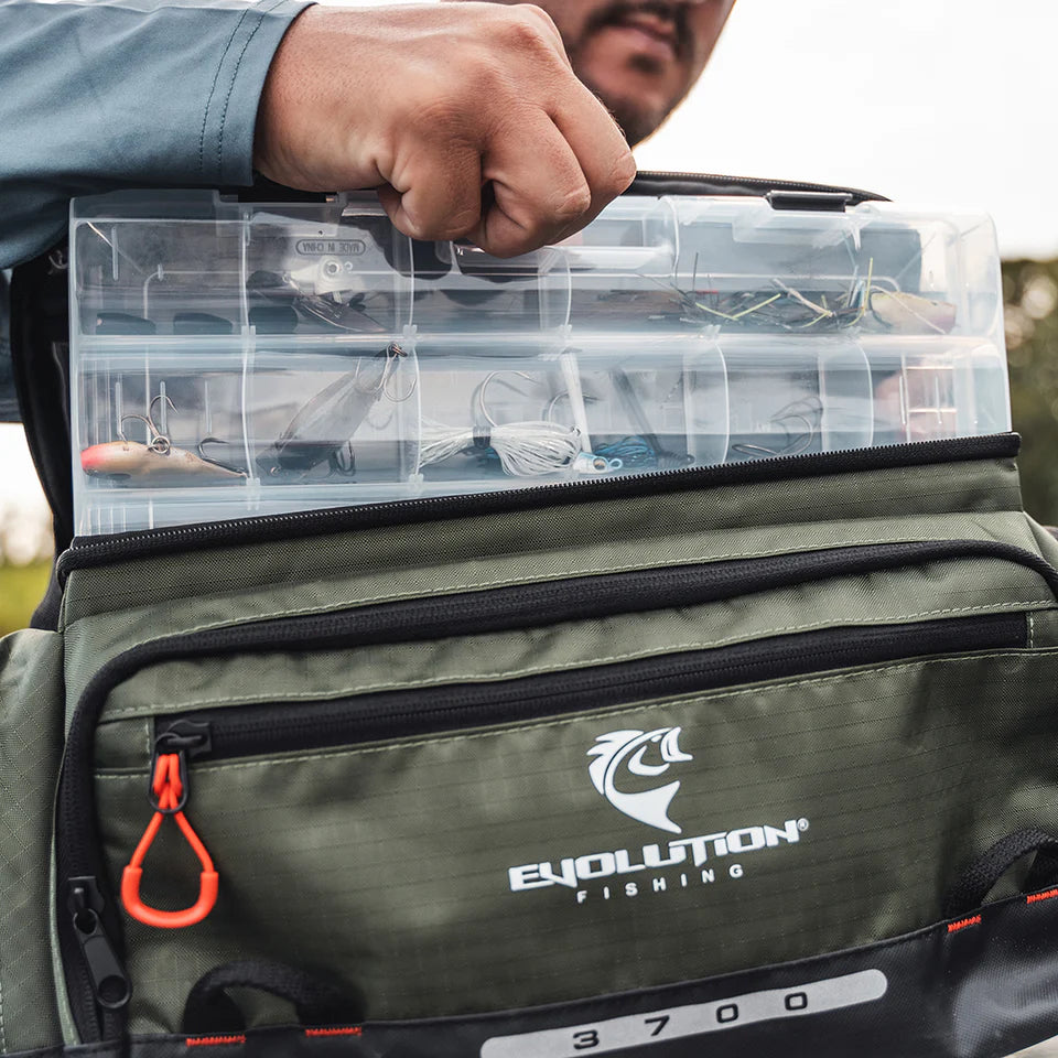 evolution-fishing-3700-smallmouth-tackle-bag-lifestyle-2