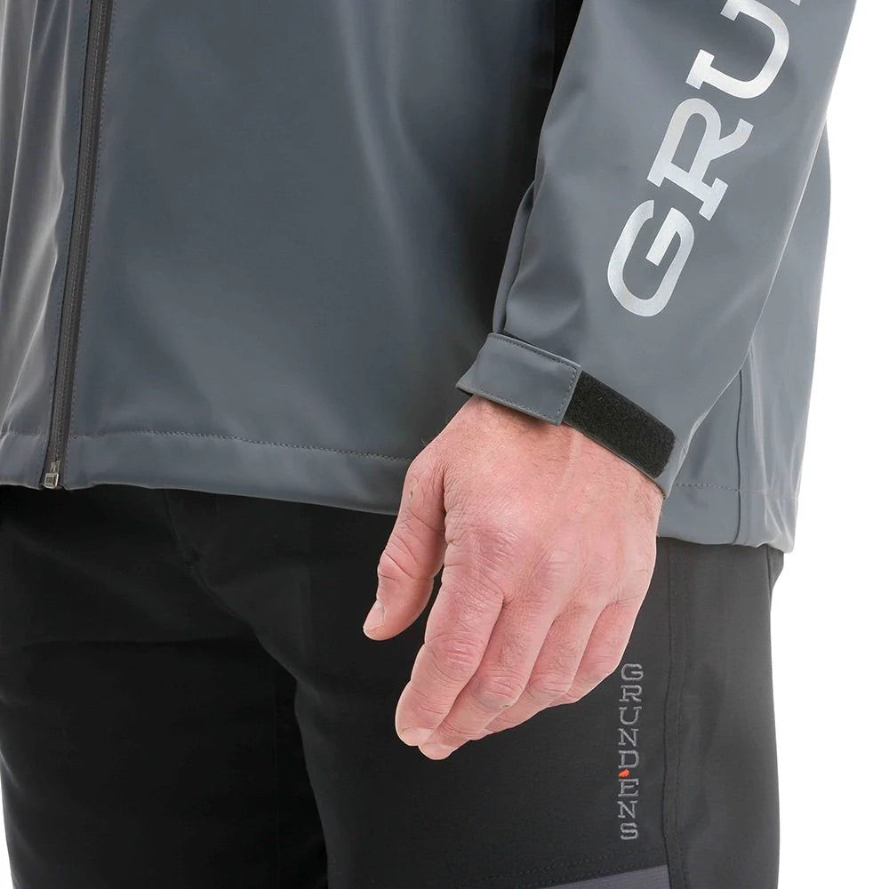 grundens-tourney-jacket-iron-grey-sleeve