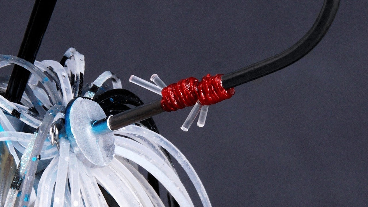 megabass-uoze-swimmer-swim-jig-worm-keeper