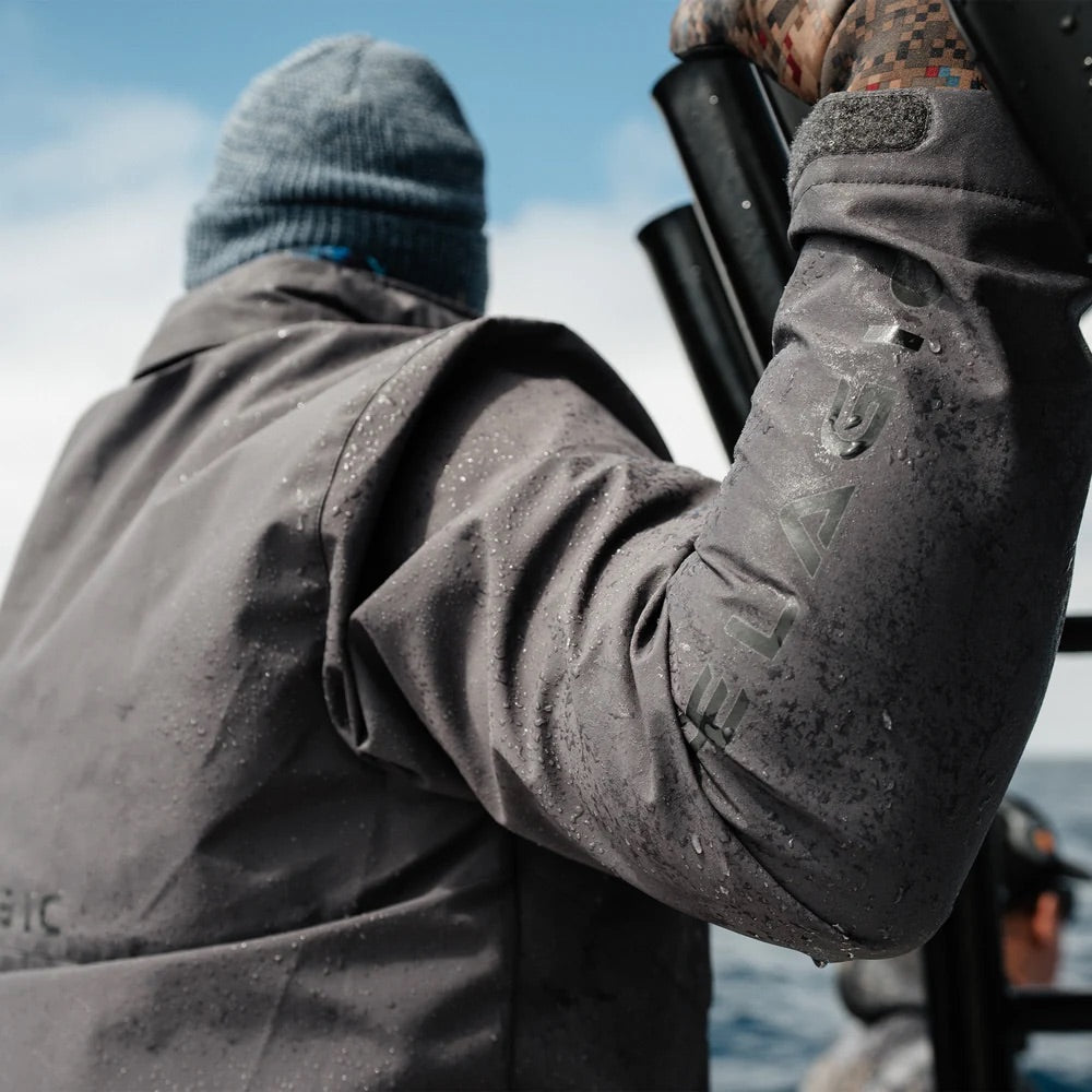 pelagic-hurricane-fishing-jacket-graphite-lifestyle-sleeve