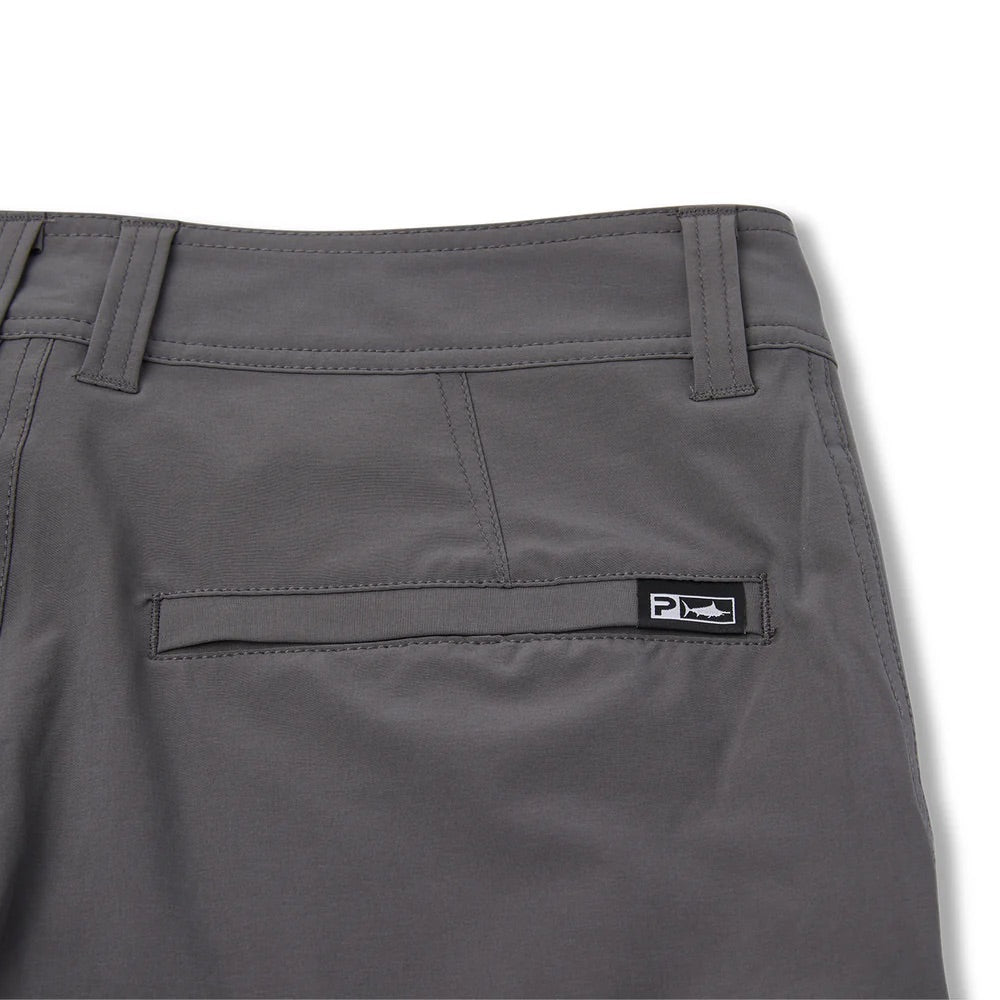 pelagic-mako-18in-hybrid-fishing-shorts-graphite-back-pocket