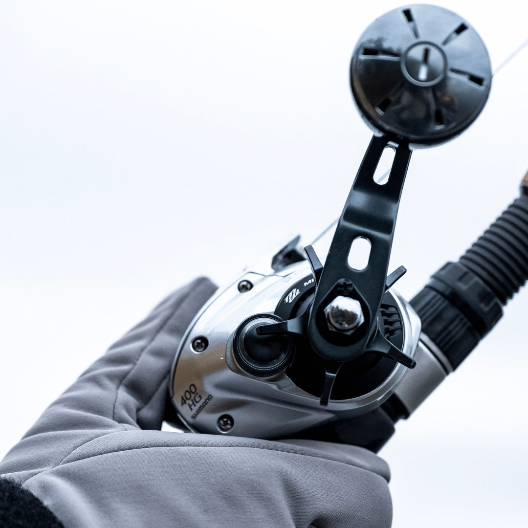 shimano-tranx-400b-baitcasting-reel-lifestyle-1