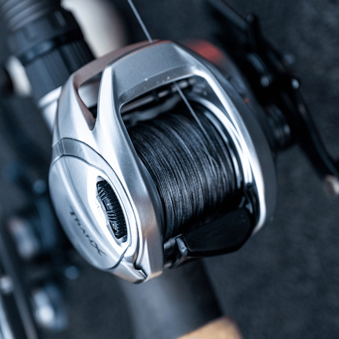 shimano-tranx-400b-baitcasting-reel-lifestyle-3