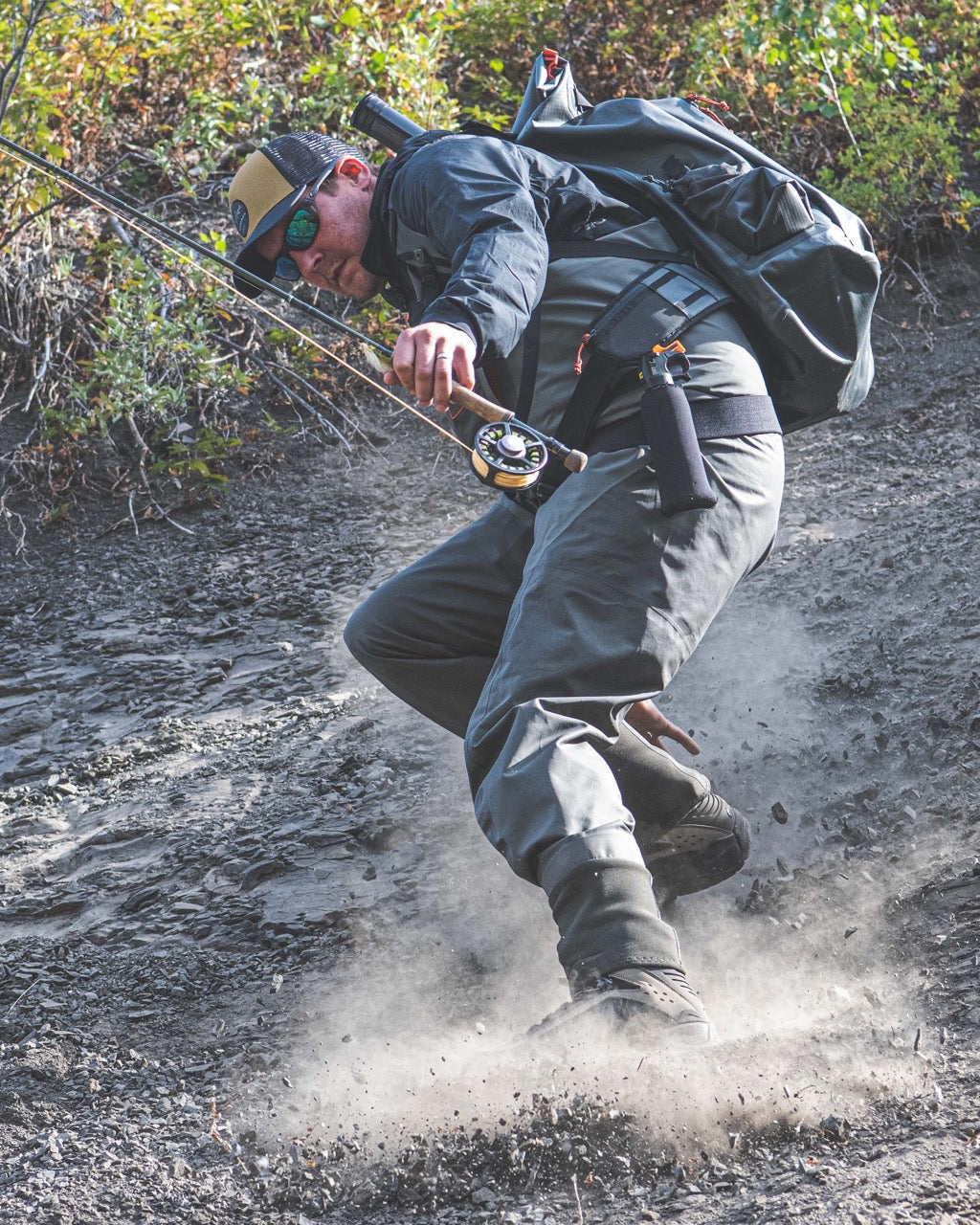 simms-mens-g3-guide-waders-stockingfoot-lifestyle-1