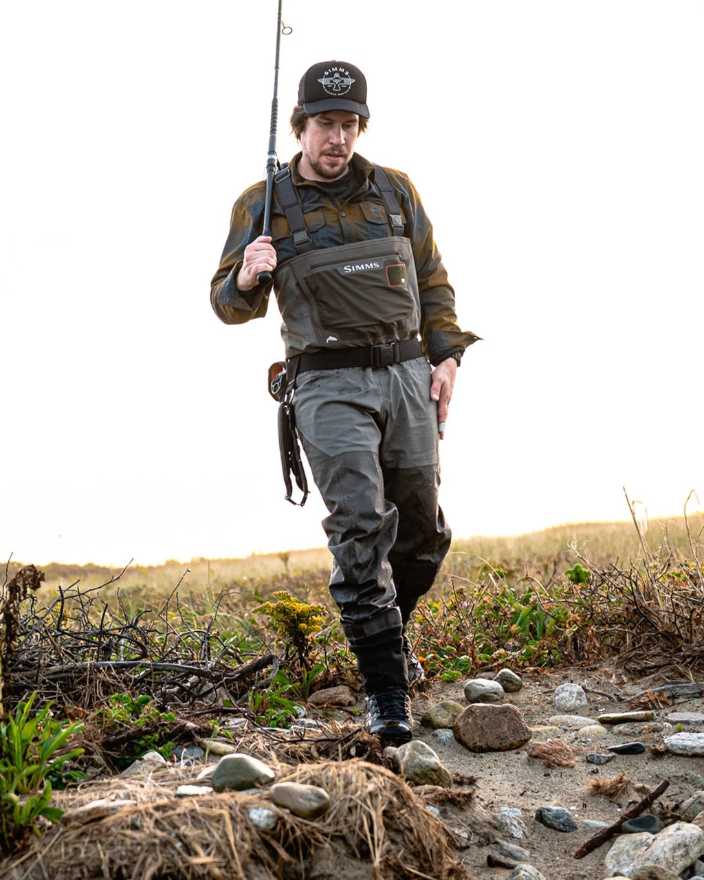 simms-mens-g3-guide-waders-stockingfoot-lifestyle-2