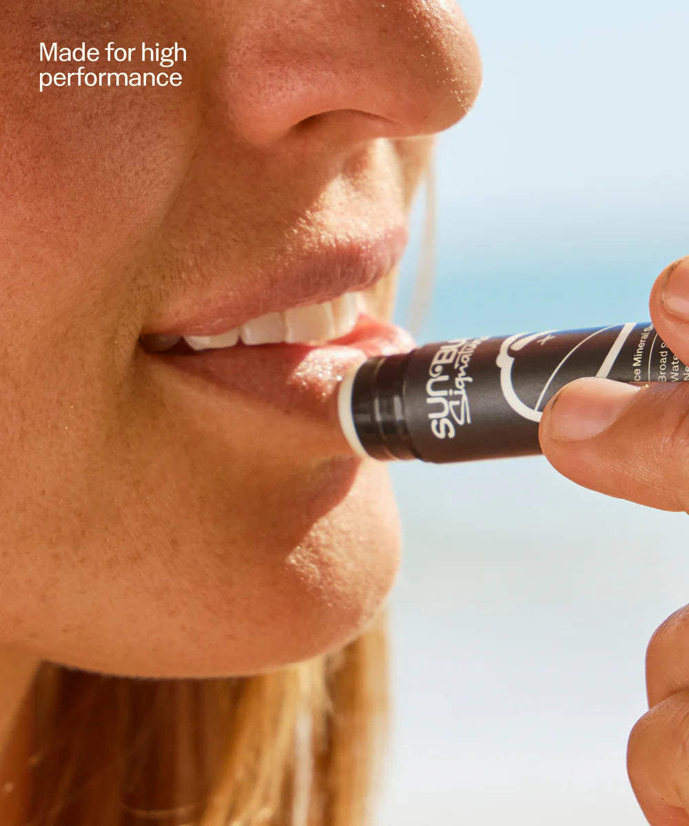 sun-bum-signature-spf-30-mineral-lip-balm-lifestyle