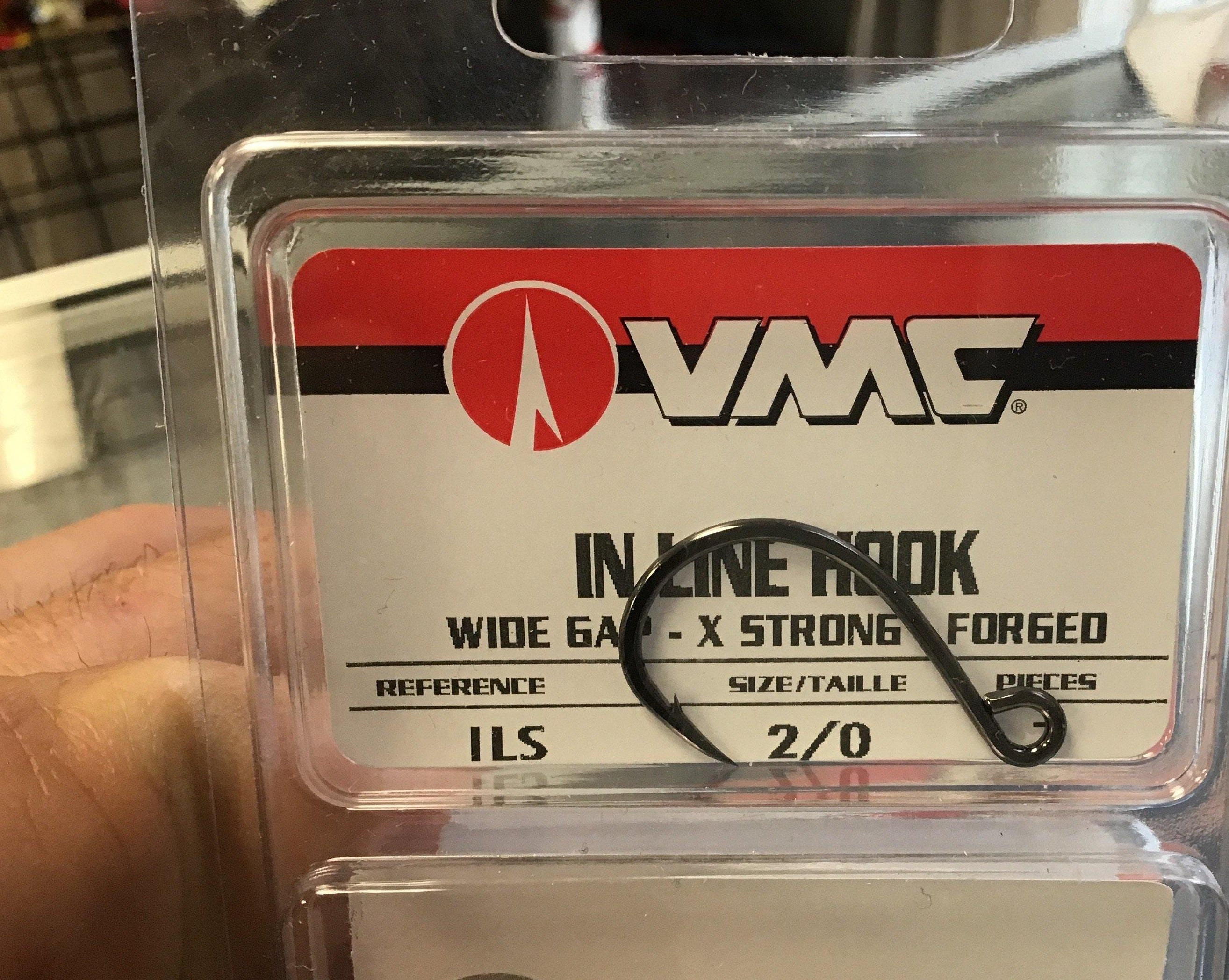 VMC In Line Hook Wide Gap X Strong Forged Black - Fish & Tackle